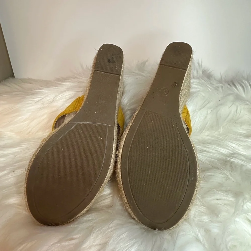 Yellow Espadrille Shoes with Suede Finish